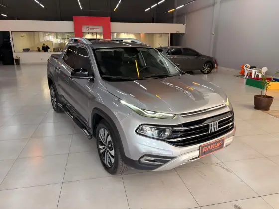 FIAT TORO 2.0 16V TURBO DIESEL VOLCANO 4WD AT9