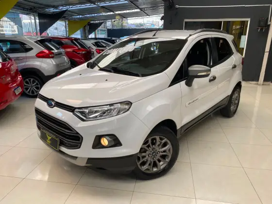 FORD ECOSPORT 1.6 FREESTYLE 16V FLEX 4P MANUAL FORD ECOSPORT 1.6 FREESTYLE 16V FLEX 4P MANUAL