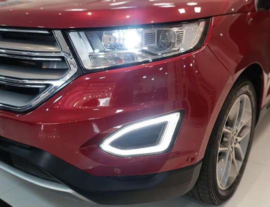 FORD-EDGE-2018