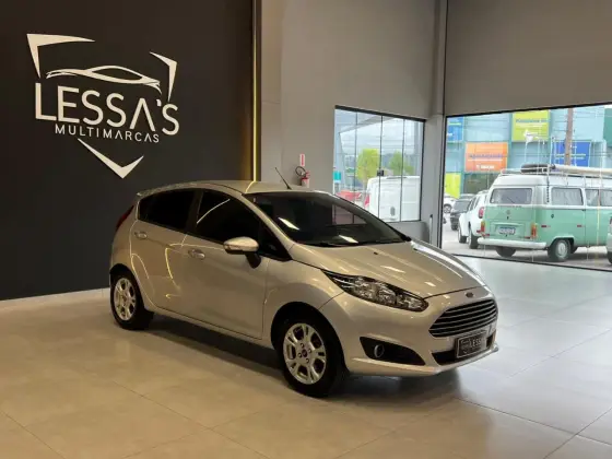 FORD FIESTA 1.5 SE HATCH 16V FLEX 4P MANUAL FORD FIESTA 1.5 SE HATCH 16V FLEX 4P MANUAL