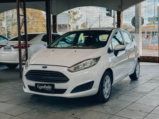 FORD FIESTA 1.5 SE HATCH 16V FLEX 4P MANUAL FORD FIESTA 1.5 SE HATCH 16V FLEX 4P MANUAL