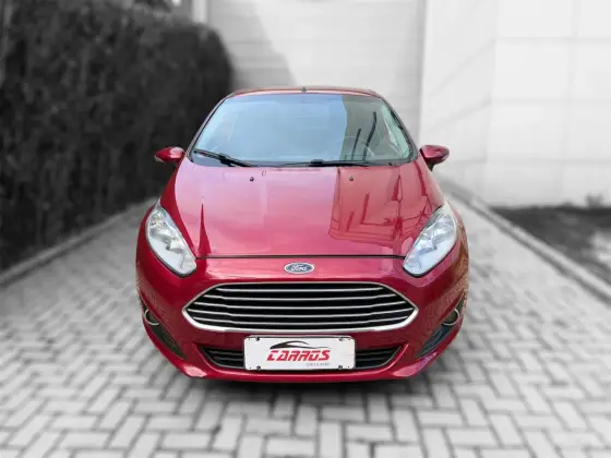 FORD FIESTA 1.6 SE HATCH 16V FLEX 4P POWERSHIFT FORD FIESTA 1.6 SE HATCH 16V FLEX 4P POWERSHIFT