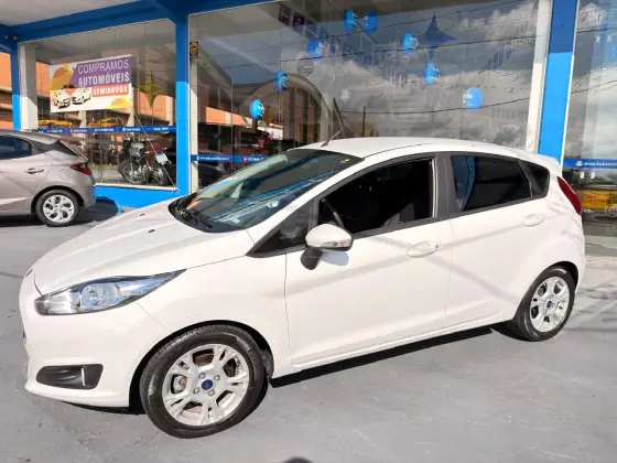 FORD FIESTA 1.6 SEL HATCH 16V FLEX 4P POWERSHIFT