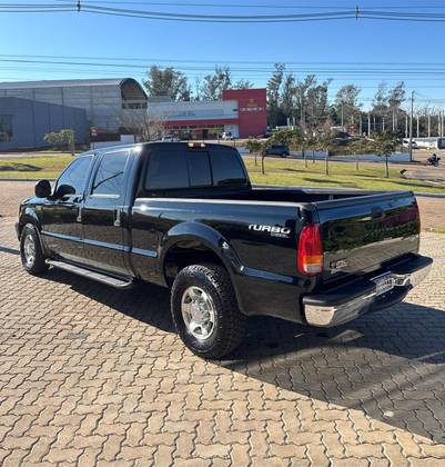 FORD F-250 4.2 XLT 4X2 CD TURBO INTERCOOLER DIESEL 4P MANUAL