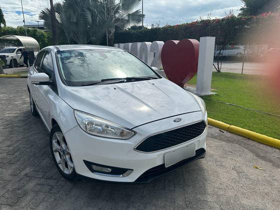 FORD FOCUS 1.6 SE PLUS 16V FLEX 4P MANUAL