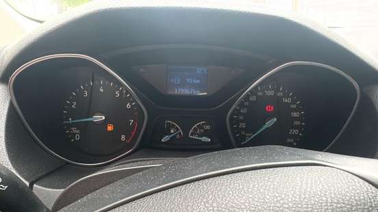 FORD-FOCUS-2015