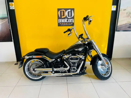 HARLEY-DAVIDSON SOFTAIL FAT BOY 114 