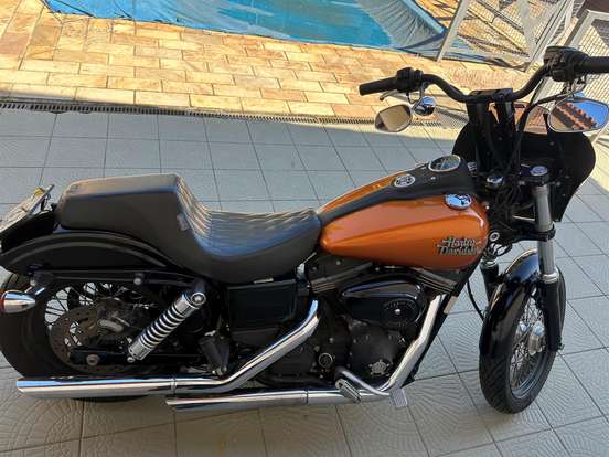 HARLEY-DAVIDSON-DYNA STREET BOB-2014