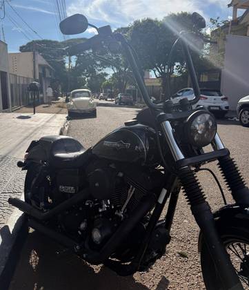 HARLEY-DAVIDSON DYNA SUPER GLIDE CUSTOM 