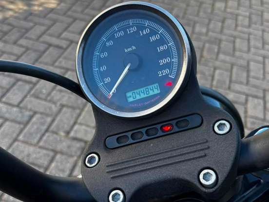 HARLEY-DAVIDSON-SPORTSTER XL 883 R HARLEY-DAVIDSON-SPORTSTER XL 883 R-2012