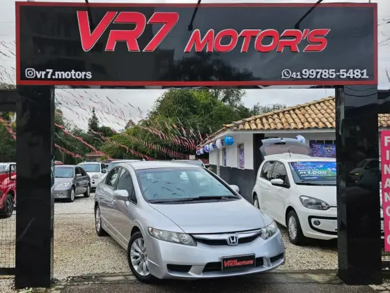 HONDA CIVIC 1.8 LXL 16V FLEX 4P MANUAL HONDA CIVIC 1.8 LXL 16V FLEX 4P MANUAL