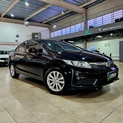 HONDA CIVIC 1.8 LXS 16V FLEX 4P AUTOMÁTICO HONDA CIVIC 1.8 LXS 16V FLEX 4P AUTOMÁTICO