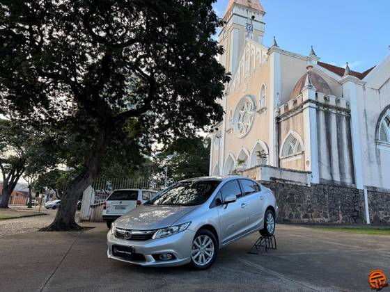 HONDA CIVIC 2.0 LXR 16V FLEX 4P AUTOMÁTICO