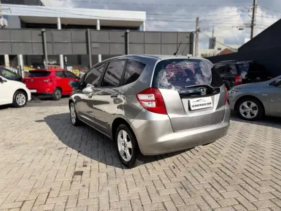HONDA-FIT-2009