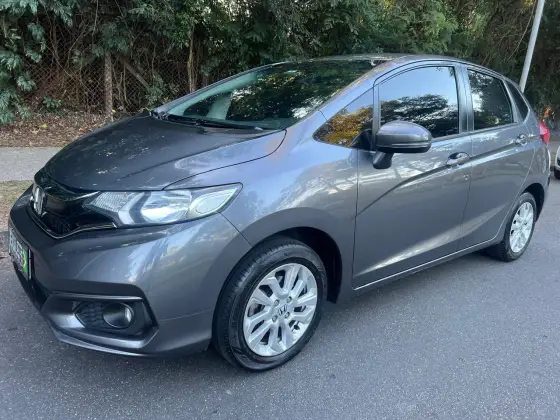 HONDA FIT 1.5 LX 16V FLEX 4P AUTOMÁTICO HONDA FIT 1.5 LX 16V FLEX 4P AUTOMÁTICO