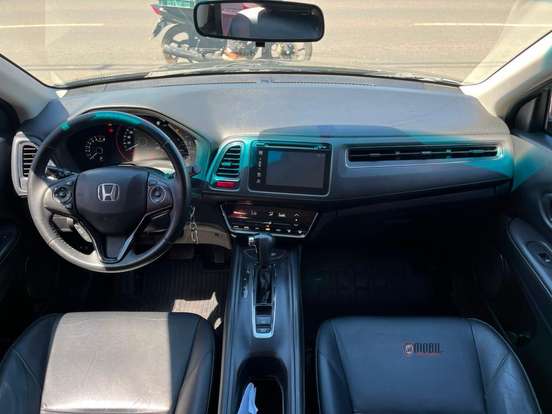 HONDA-HR-V-2017