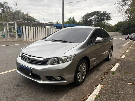 HONDA CIVIC 2.0 LXR 16V FLEX 4P AUTOMÁTICO