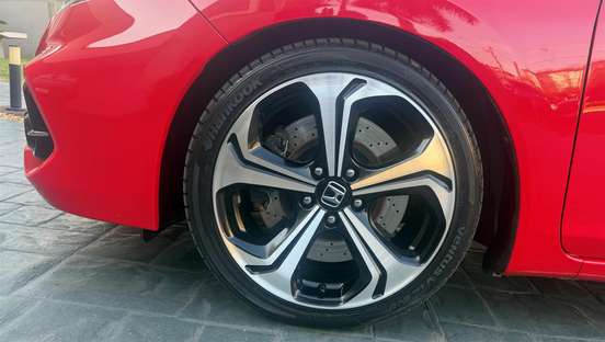 HONDA-CIVIC-2015