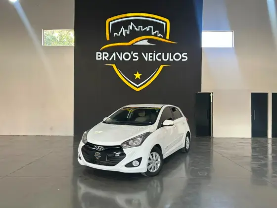 HYUNDAI HB20 1.0 COMFORT 12V FLEX 4P MANUAL HYUNDAI HB20 1.0 COMFORT 12V FLEX 4P MANUAL