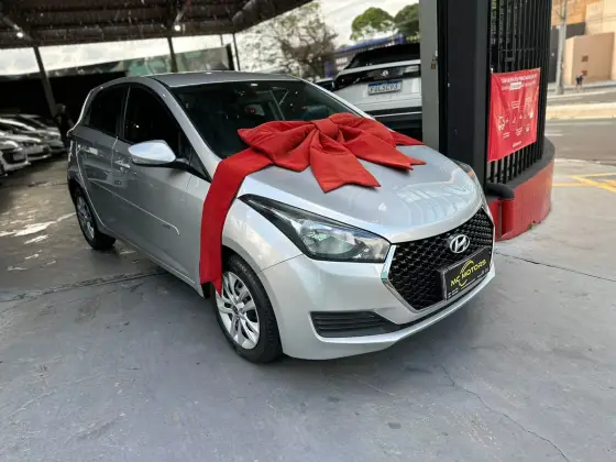 HYUNDAI HB20 1.0 COMFORT PLUS 12V FLEX 4P MANUAL HYUNDAI HB20 1.0 COMFORT PLUS 12V FLEX 4P MANUAL