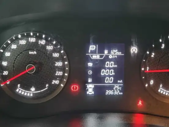 HYUNDAI-HB20-1.0 TGDI FLEX COMFORT PLUS AUTOMÁTICO HYUNDAI-HB20-2025