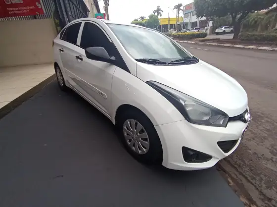 HYUNDAI HB20S 1.0 COMFORT STYLE 12V FLEX 4P MANUAL