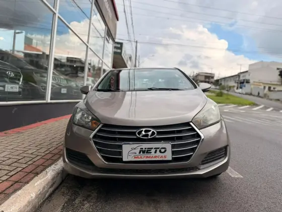 HYUNDAI HB20S 1.6 COMFORT PLUS 16V FLEX 4P AUTOMÁTICO