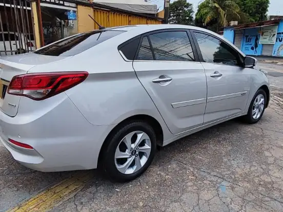 HYUNDAI-HB20S-1.6 PREMIUM 16V FLEX 4P AUTOMÁTICO HYUNDAI-HB20S-2016