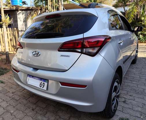 HYUNDAI-HB20-2018