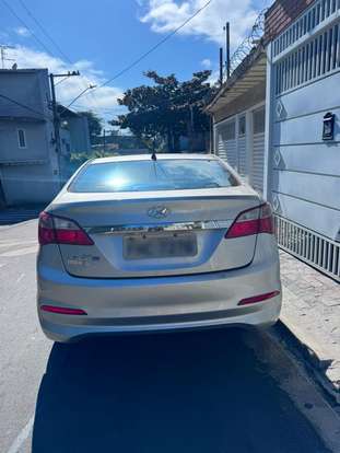 HYUNDAI-HB20S-2016
