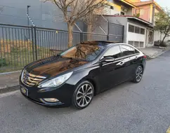 HYUNDAI SONATA 2.4 MPFI I4 16V 182CV GASOLINA 4P AUTOMÁTICO HYUNDAI SONATA 2.4 MPFI I4 16V 182CV GASOLINA 4P AUTOMÁTICO