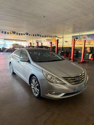 HYUNDAI-SONATA-2011