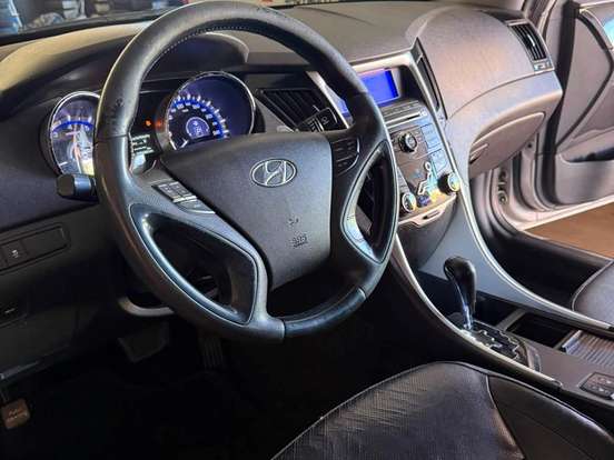 HYUNDAI-SONATA-2.4 MPFI I4 16V 182CV GASOLINA 4P AUTOMÁTICO HYUNDAI-SONATA-2011