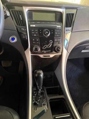 HYUNDAI-SONATA-2.4 MPFI I4 16V 182CV GASOLINA 4P AUTOMÁTICO HYUNDAI-SONATA-2011