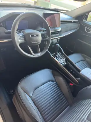 JEEP-COMMANDER-2023