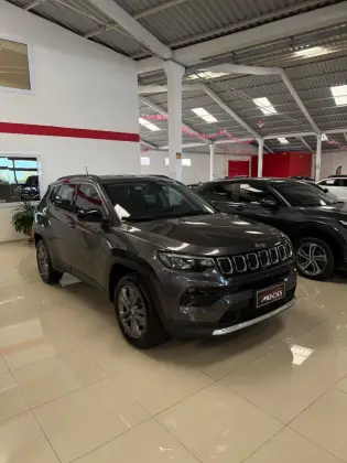 JEEP COMPASS 1.3 T270 TURBO FLEX LONGITUDE AT6 JEEP COMPASS 1.3 T270 TURBO FLEX LONGITUDE AT6