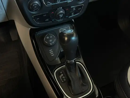 JEEP-COMPASS-2021