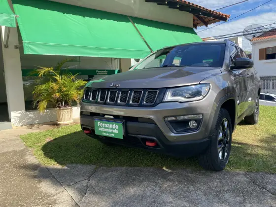 JEEP COMPASS 2.0 16V DIESEL TRAILHAWK 4X4 AUTOMÁTICO JEEP COMPASS 2.0 16V DIESEL TRAILHAWK 4X4 AUTOMÁTICO