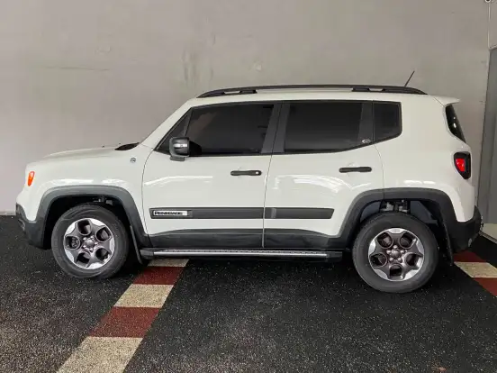 JEEP-RENEGADE-2.0 16V TURBO DIESEL CUSTOM 4P 4X4 AUTOMÁTICO JEEP-RENEGADE-2018