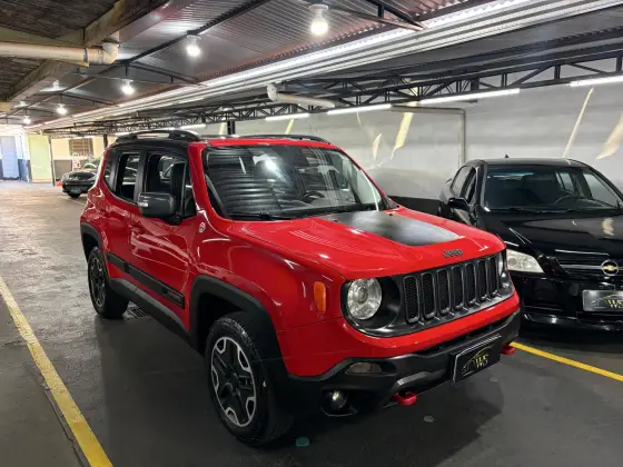 JEEP RENEGADE 2.0 16V TURBO DIESEL TRAILHAWK 4P 4X4 AUTOMÁTICO JEEP RENEGADE 2.0 16V TURBO DIESEL TRAILHAWK 4P 4X4 AUTOMÁTICO