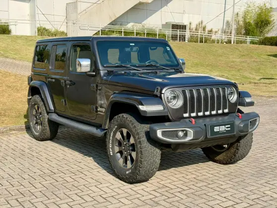 JEEP WRANGLER 2.0 TURBO GASOLINA SAHARA 4P 4X4 AT8 JEEP WRANGLER 2.0 TURBO GASOLINA SAHARA 4P 4X4 AT8