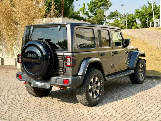 JEEP-WRANGLER-2.0 TURBO GASOLINA SAHARA 4P 4X4 AT8 JEEP-WRANGLER-2019