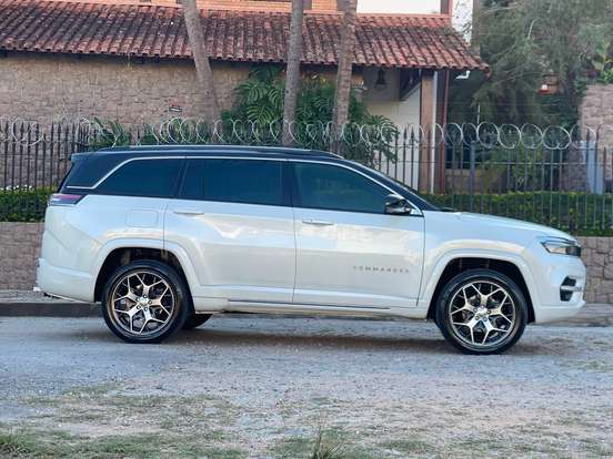 JEEP-COMMANDER-2.0 TD380 TURBO DIESEL OVERLAND AT9 JEEP-COMMANDER-2022