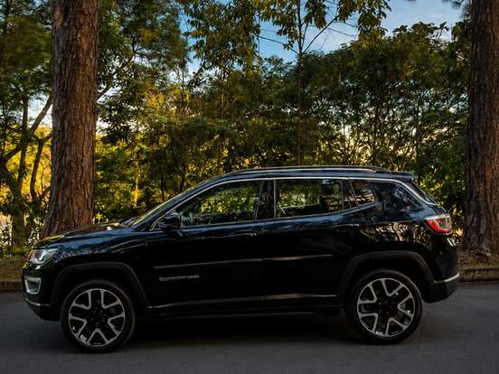 JEEP-COMPASS-2.0 16V DIESEL LIMITED 4X4 AUTOMÁTICO JEEP-COMPASS-2020