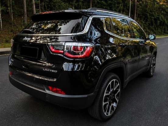 JEEP-COMPASS-2.0 16V DIESEL LIMITED 4X4 AUTOMÁTICO JEEP-COMPASS-2020