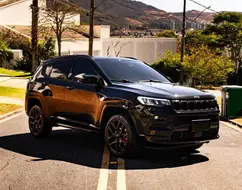 JEEP COMPASS 2.0 HURRICANE TURBO FLEX BLACKHAWK AT9 JEEP COMPASS 2.0 HURRICANE TURBO FLEX BLACKHAWK AT9