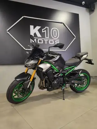 KAWASAKI-Z900 R EDITION-2025