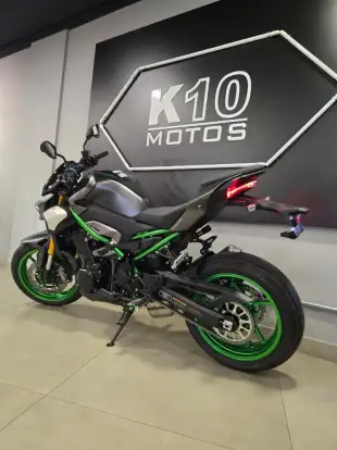 KAWASAKI-Z900 R EDITION-2025