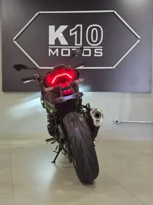 KAWASAKI-Z900 R EDITION-2025
