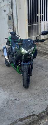 KAWASAKI Z300 